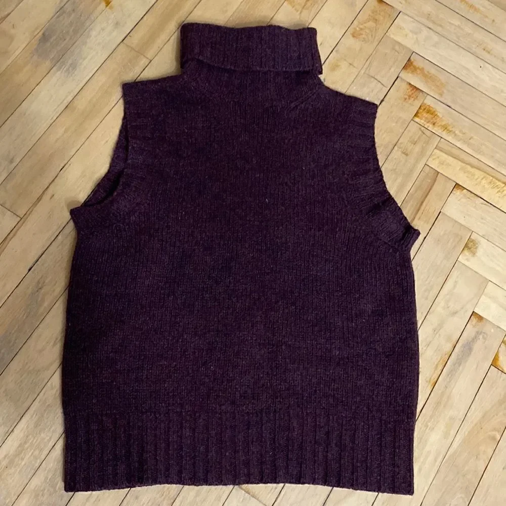 Michael Kors sleeveless sweater size medium